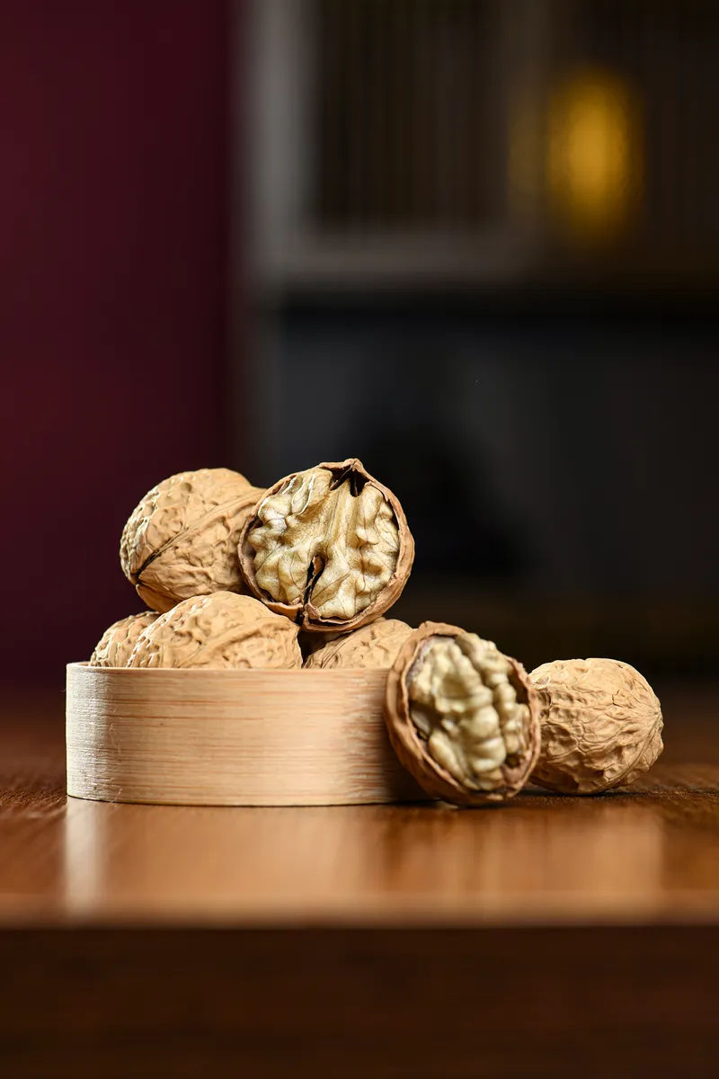 Organic China walnuts in shell